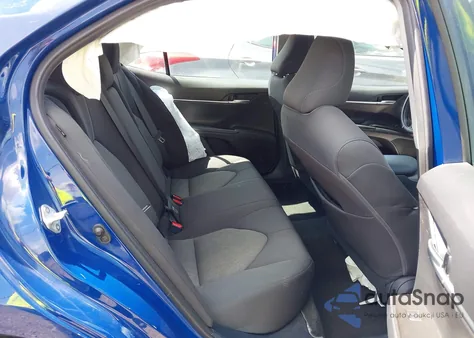 2024 Toyota Camry Le z USA, uszkodzony, nr VIN 4T1C11AKXRU192996